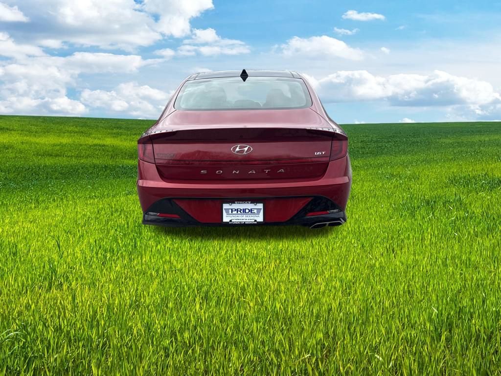 Used 2023 Hyundai Sonata SEL Plus w/ Preferred Accessory Package image 6