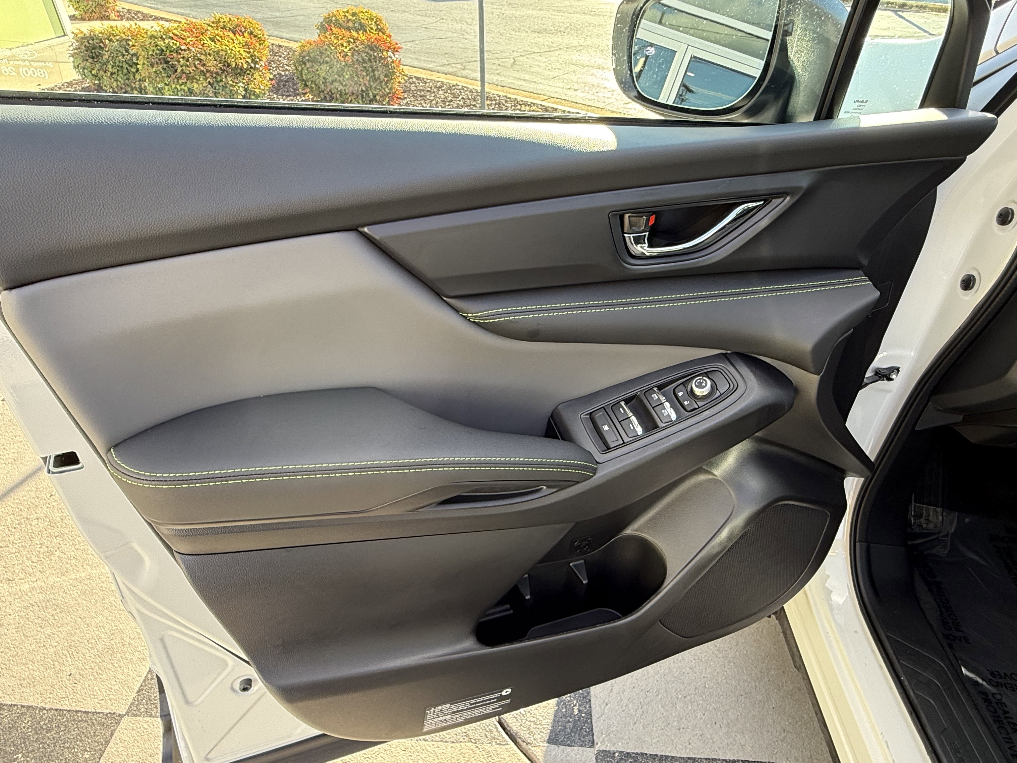 Used 2025 Subaru Ascent Onyx Edition w/ Popular Package #2 image 14