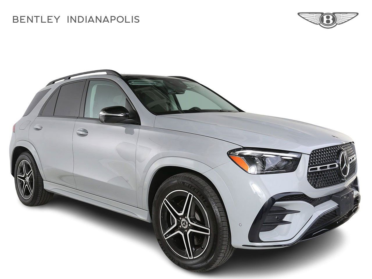 Used 2024 Mercedes-Benz GLE 350 4MATIC w/ AMG Line Exterior image 1