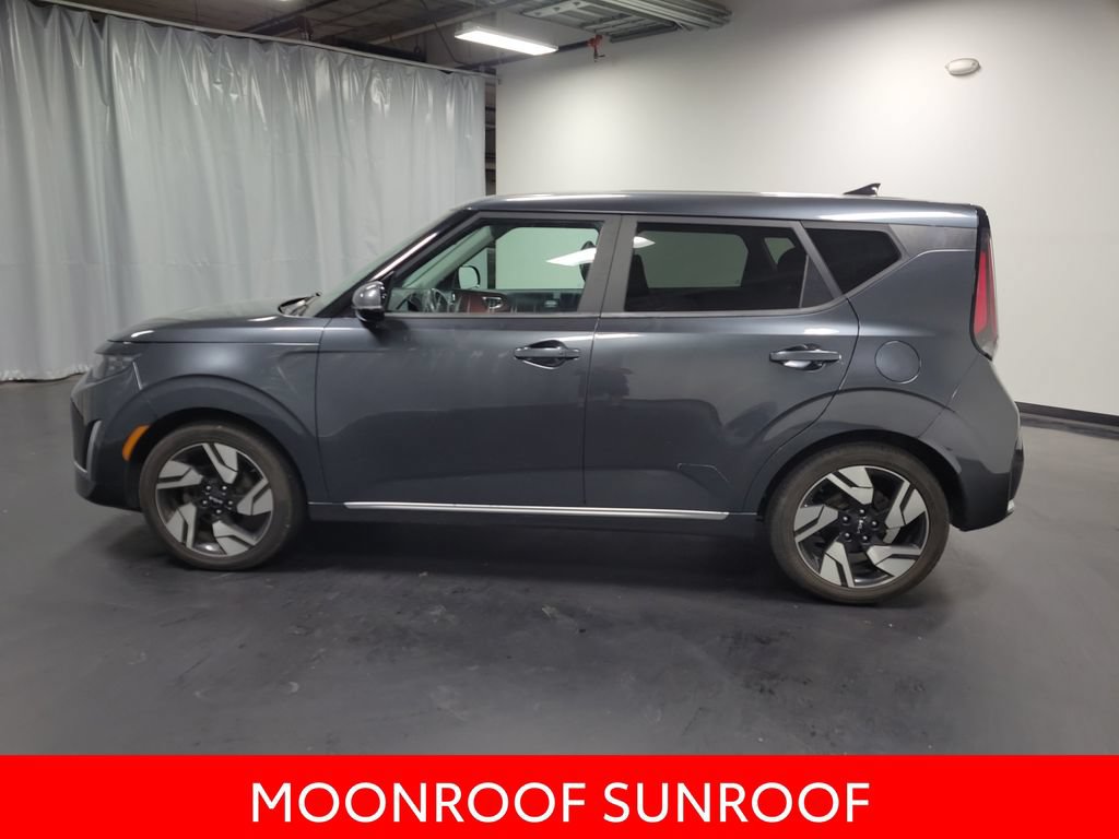 Used 2023 Kia Soul GT-Line FWD image 5