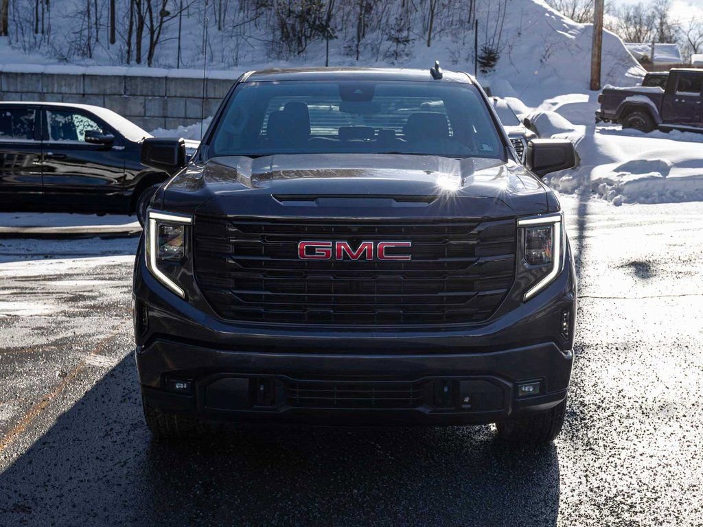Used 2026 GMC Sierra 1500 Elevation image 2
