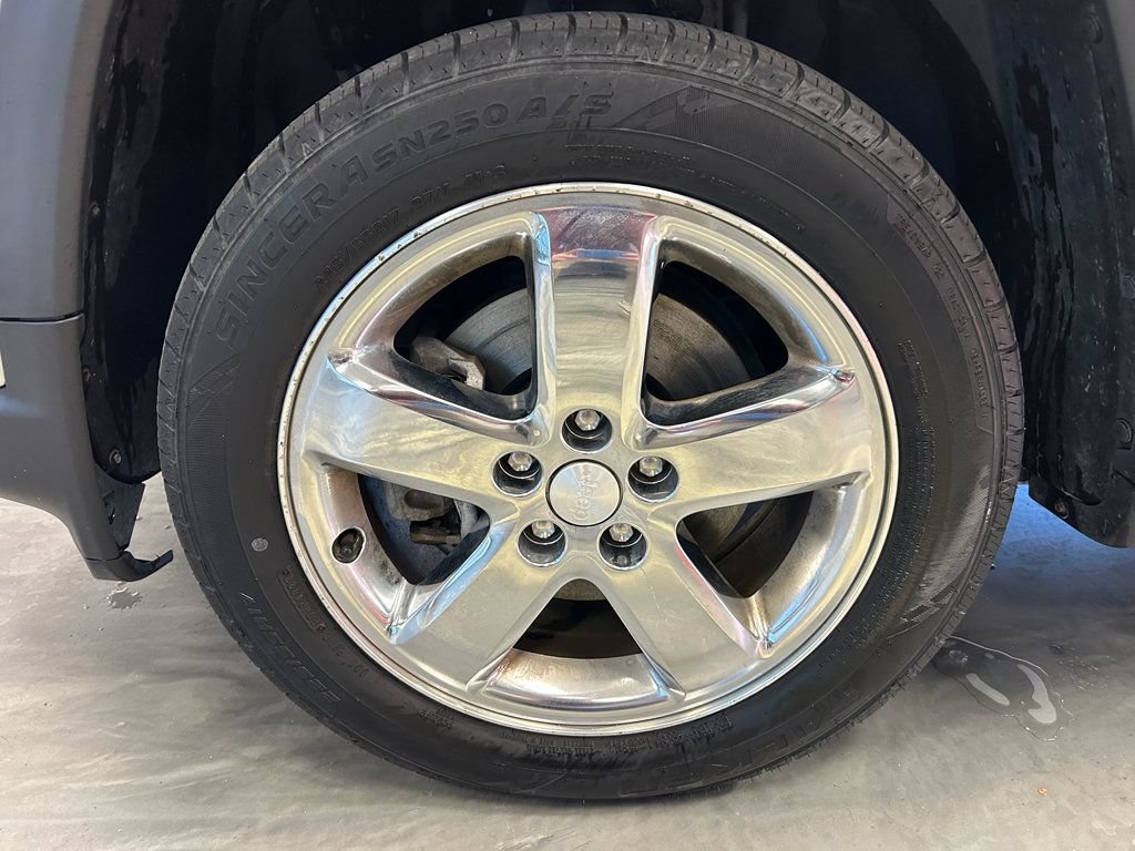 Used 2017 Jeep Compass Sport FWD image 19