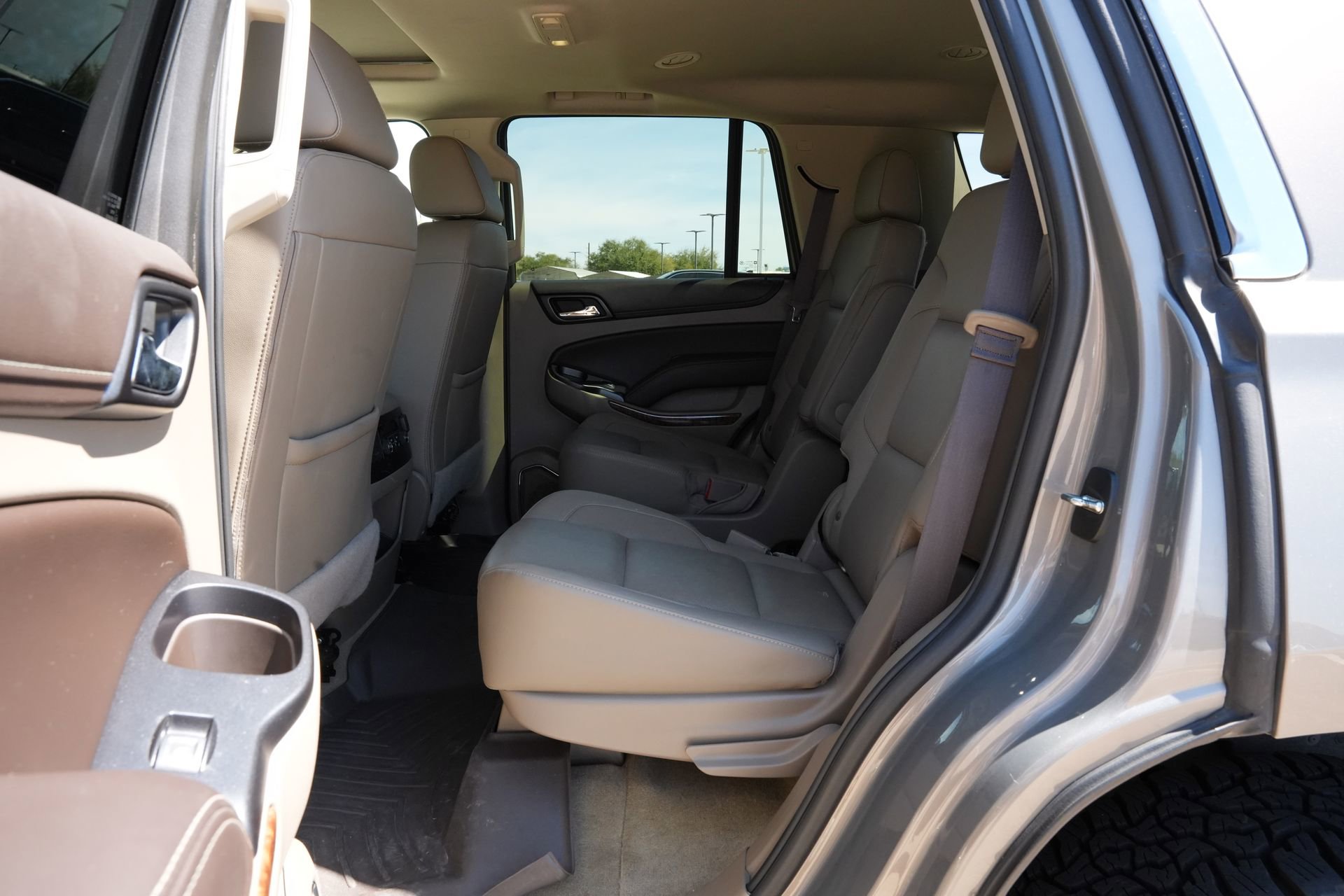 Used 2018 Chevrolet Tahoe Premier w/ Max Trailering Package image 20