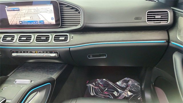 Used 2025 Mercedes-Benz GLS 450 4MATIC image 41