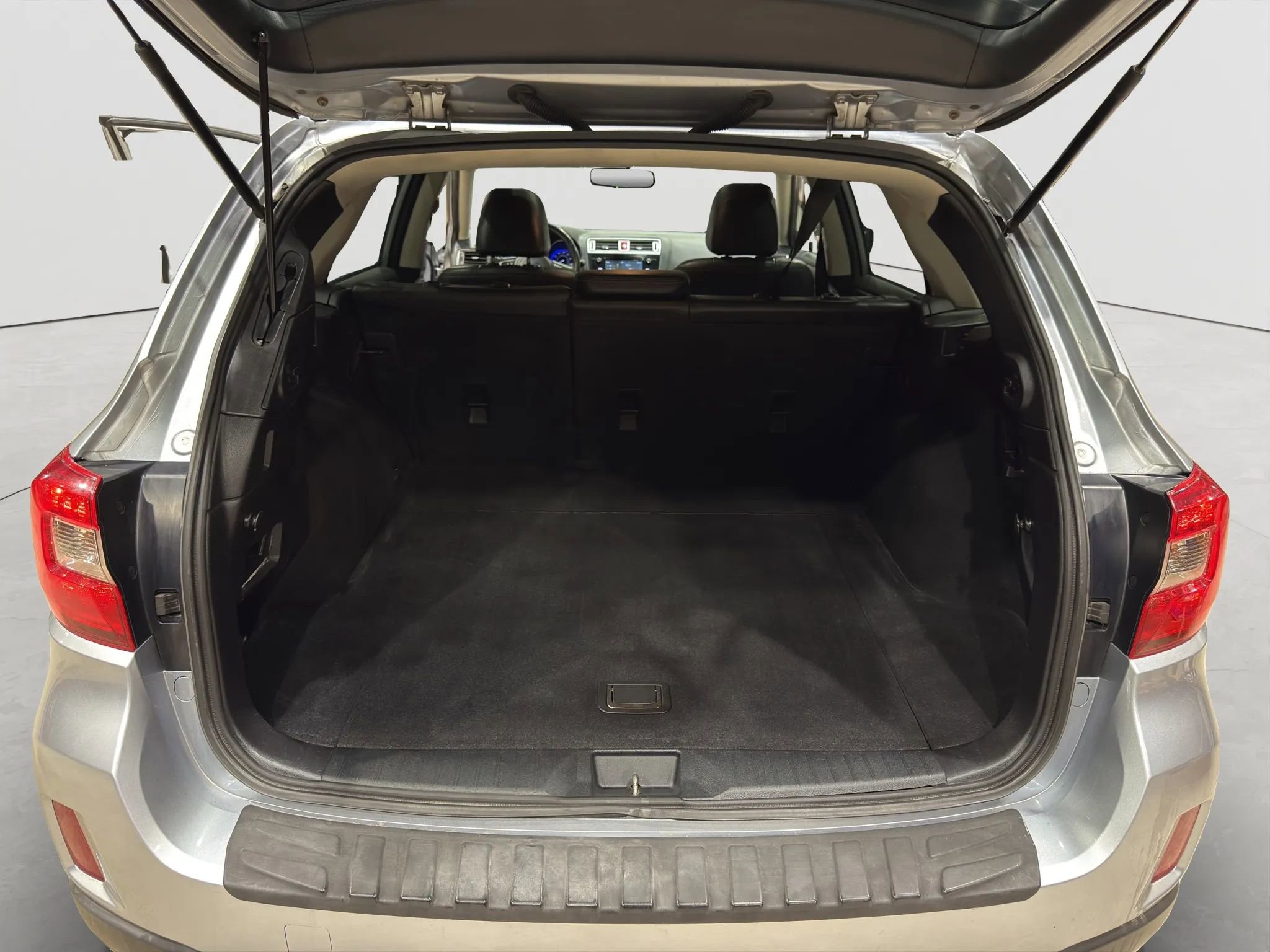 Used 2016 Subaru Outback 2.5i Limited image 28