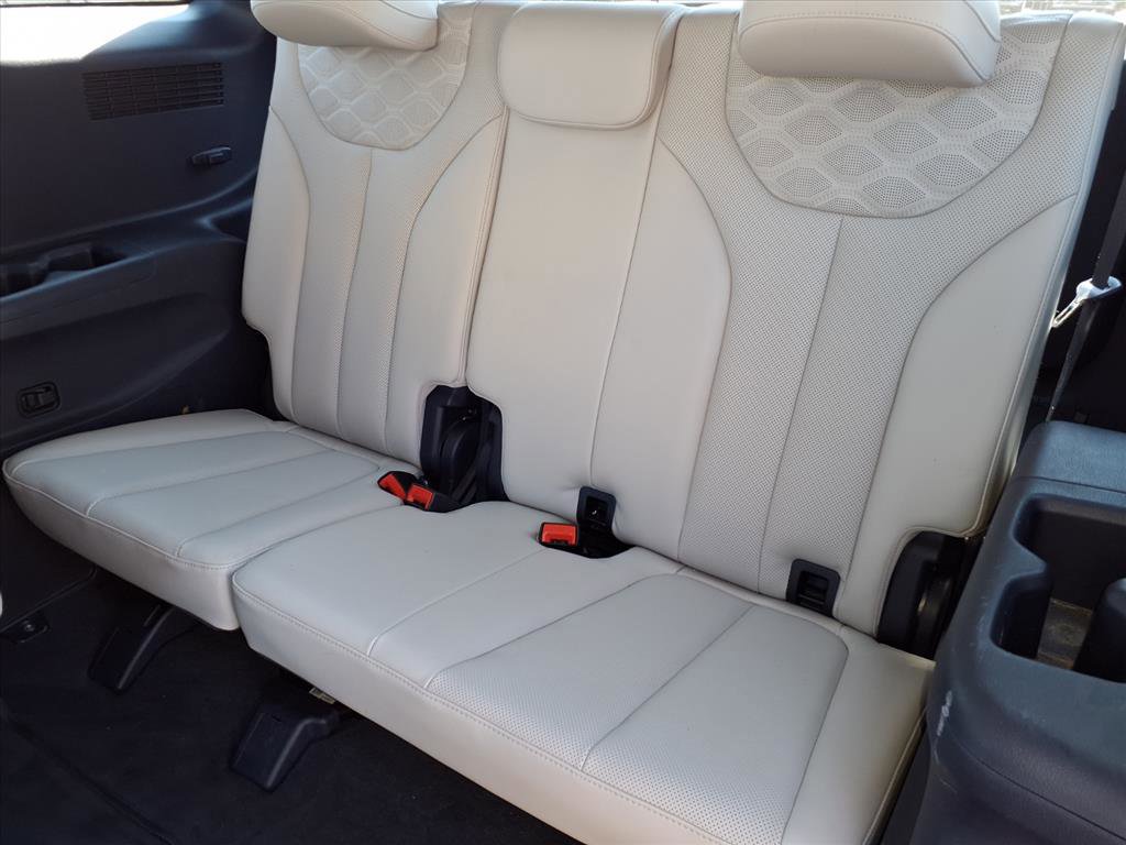 Used 2022 Hyundai Palisade Limited image 22