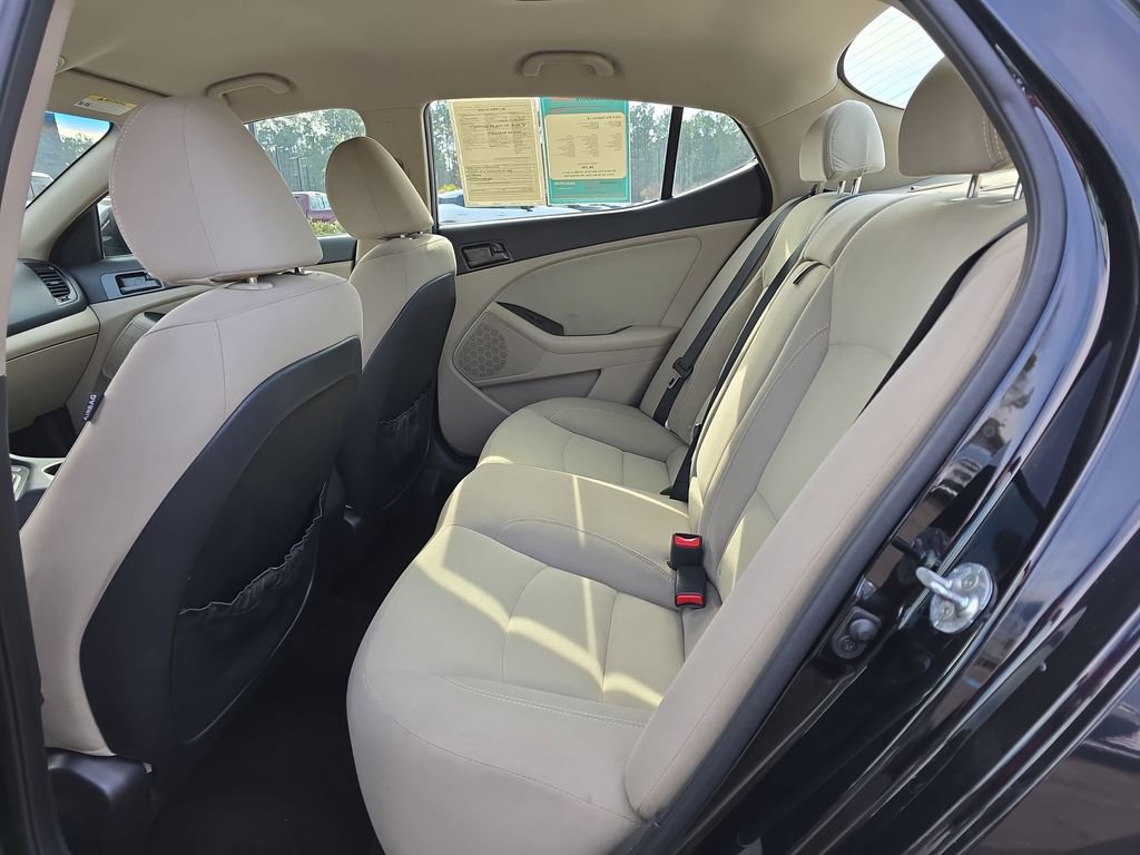 Used 2013 Kia Optima LX w/ Convenience Pkg image 18