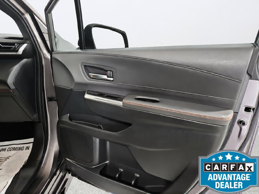 Used 2022 Toyota Sienna XSE FWD image 30