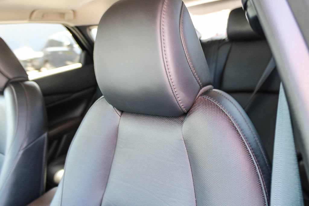 Certified 2025 MAZDA CX-30 AWD 2.5 S w/ Premium Package image 25