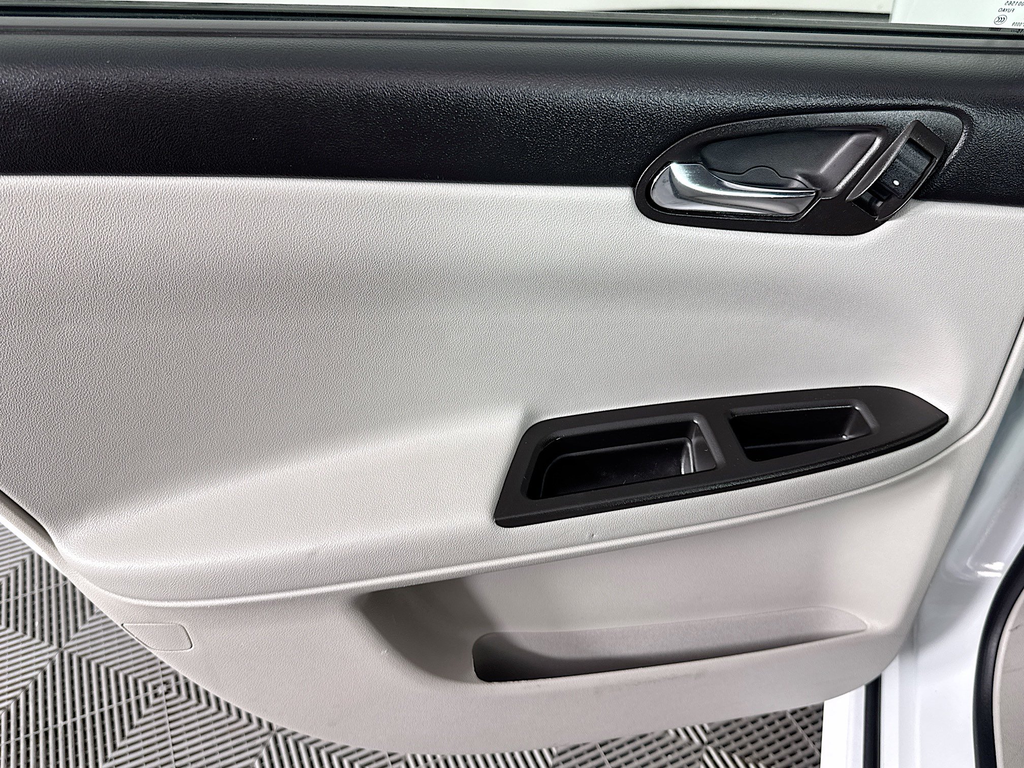 Used 2016 Chevrolet Impala Limited LS FWD image 22