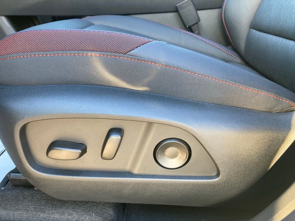 New 2026 Chevrolet Equinox RS w/ Convenience Package III image 28