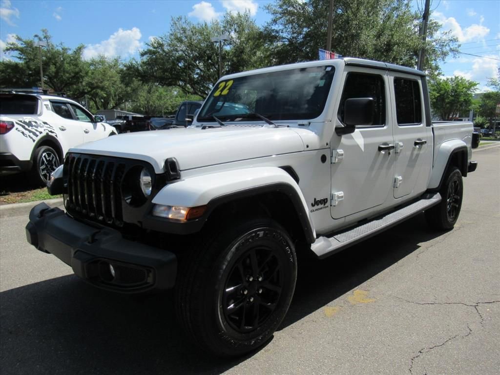 Used 2022 Jeep Gladiator Sport AWD/4WD image 3