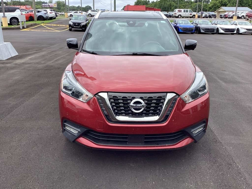 Used 2020 Nissan Kicks SR FWD image 18