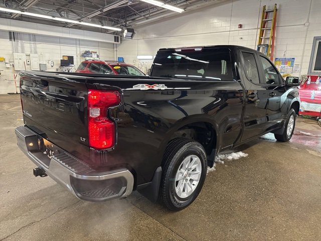 Used 2023 Chevrolet Silverado 1500 LT image 6
