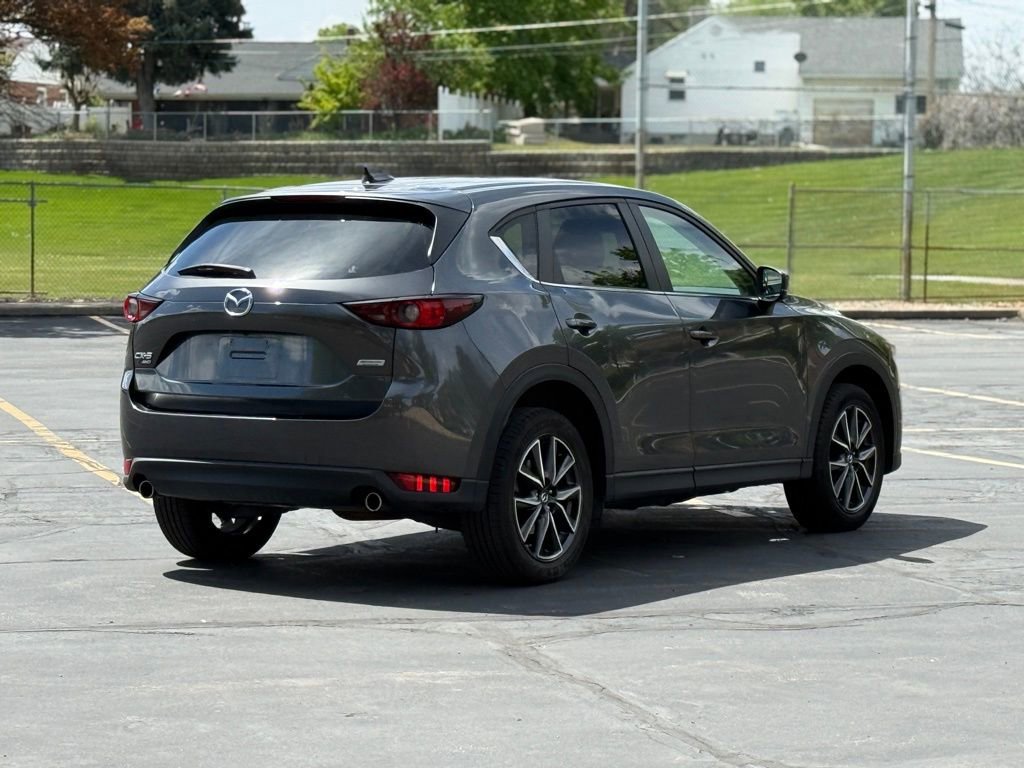 Used 2018 MAZDA CX-5 Touring w/ Preferred Equipment Package AWD/4WD image 5