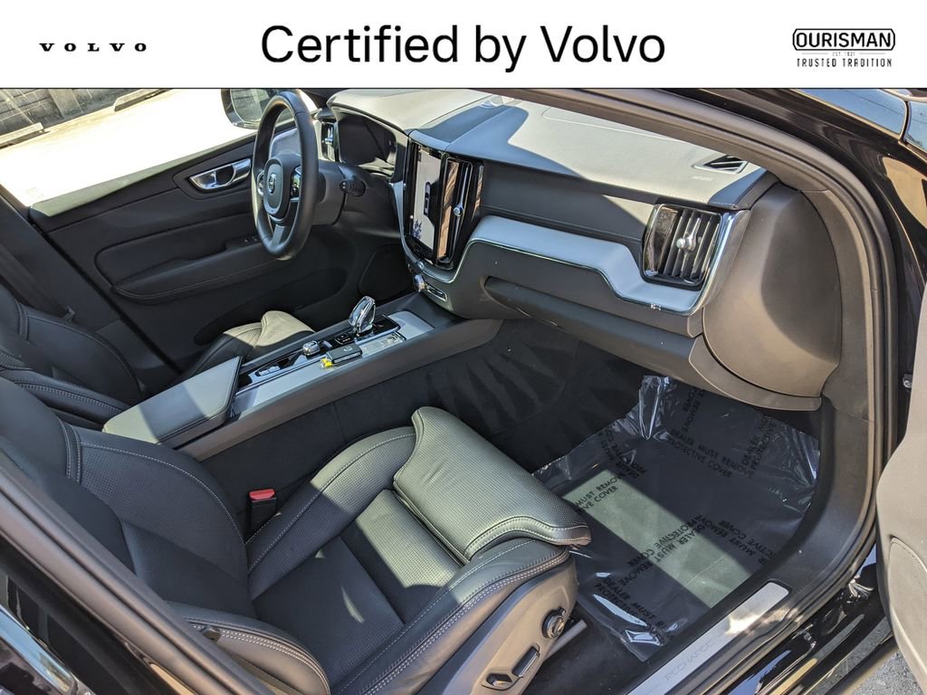 Certified 2024 Volvo XC60 T8 Ultimate AWD/4WD image 22