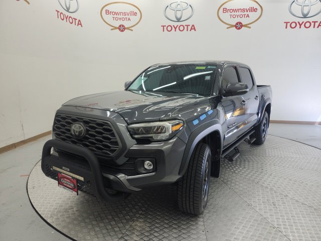 Certified 2021 Toyota Tacoma TRD Off-Road AWD/4WD image 2