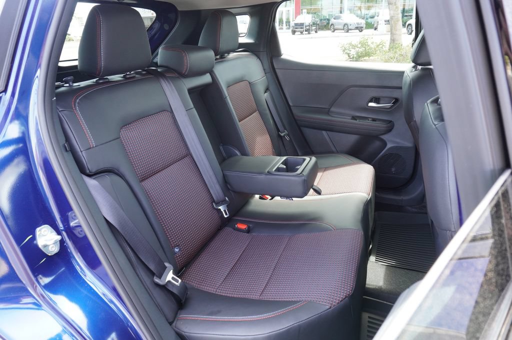 Certified 2025 Nissan Kicks SR w/ Illumination Package FWD image 9
