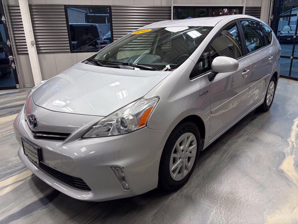Used 2012 Toyota Prius V Three FWD image 4
