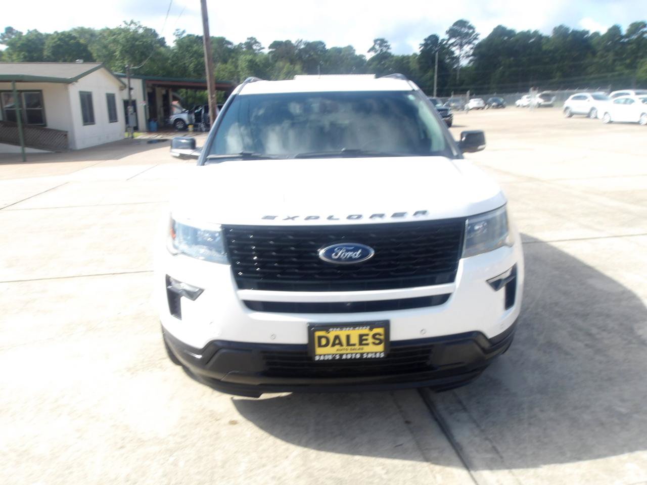 Used 2018 Ford Explorer Sport w/ Equipment Group 401A AWD/4WD image 3