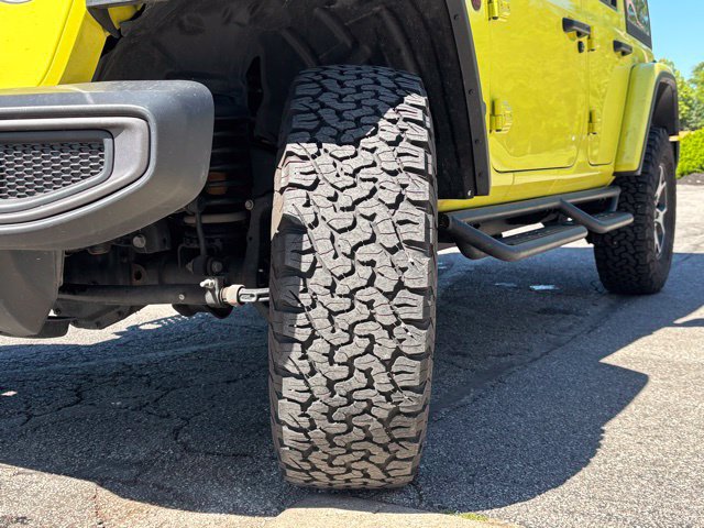Used 2023 Jeep Wrangler Unlimited Rubicon w/ Cold Weather Group AWD/4WD image 11