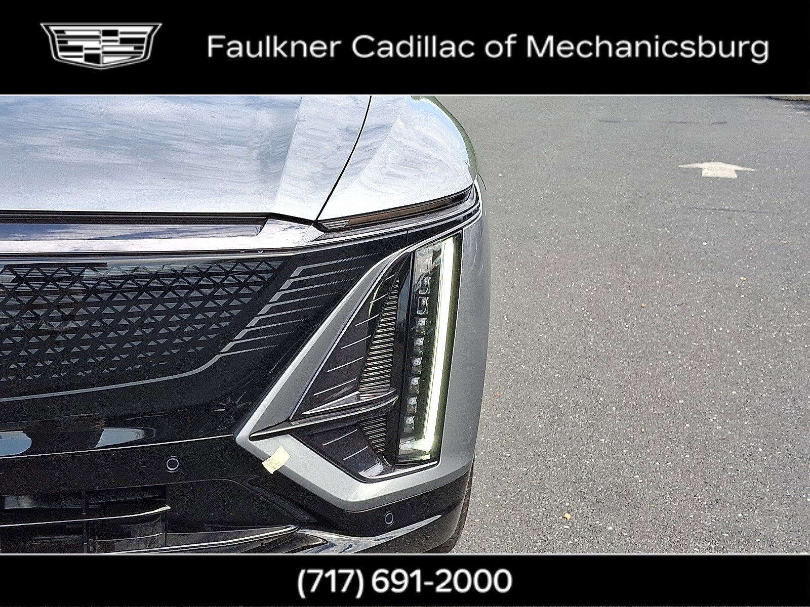 New 2025 Cadillac Lyriq Sport image 10