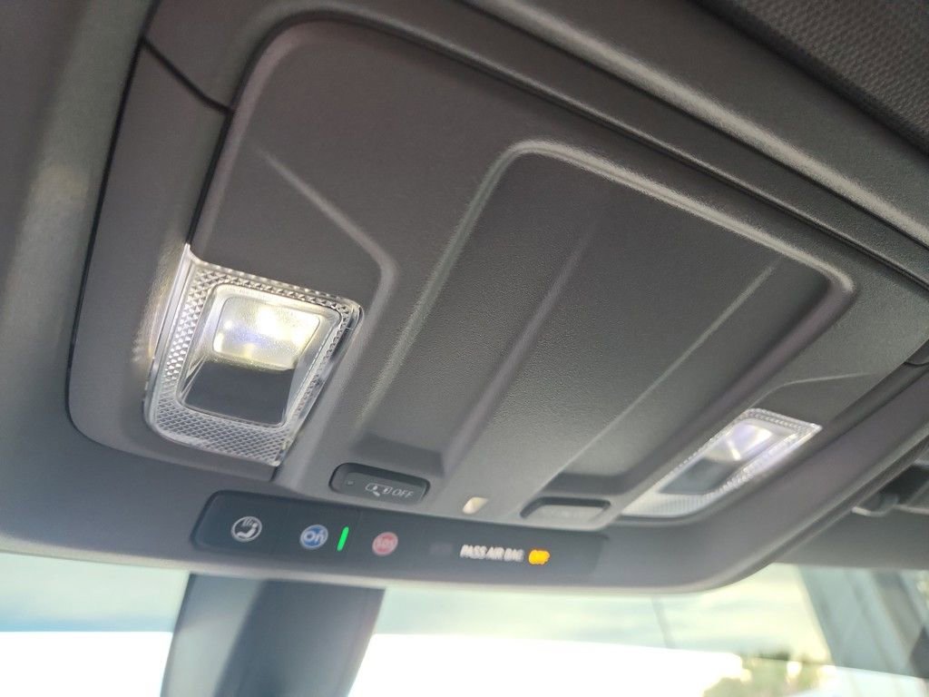 Certified 2022 Chevrolet Silverado 1500 Custom w/ LPO, Dark Essentials Package image 10