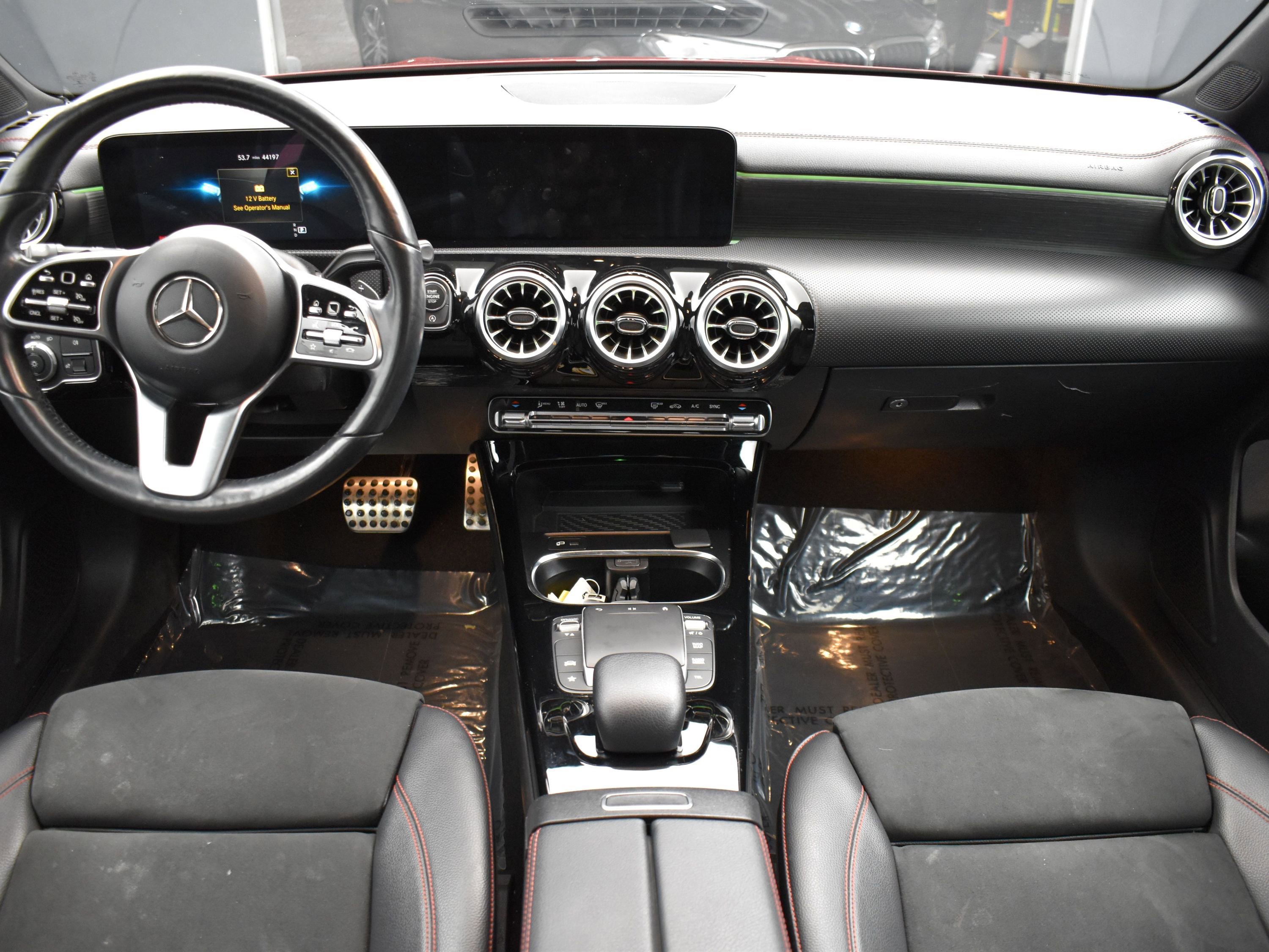 Used 2022 Mercedes-Benz CLA 250 CLA 250 image 14