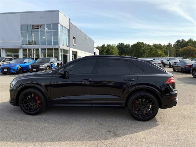 Used 2021 Audi RS Q8 w/ Carbon Optic Package image 8