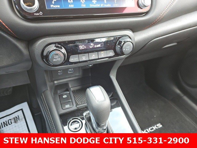 Used 2024 Nissan Kicks SR image 25