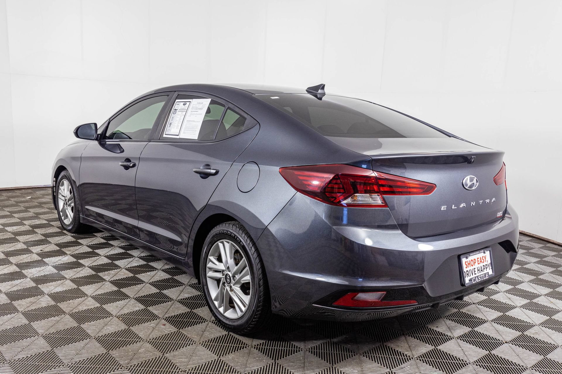 Used 2020 Hyundai Elantra Value Edition FWD image 17