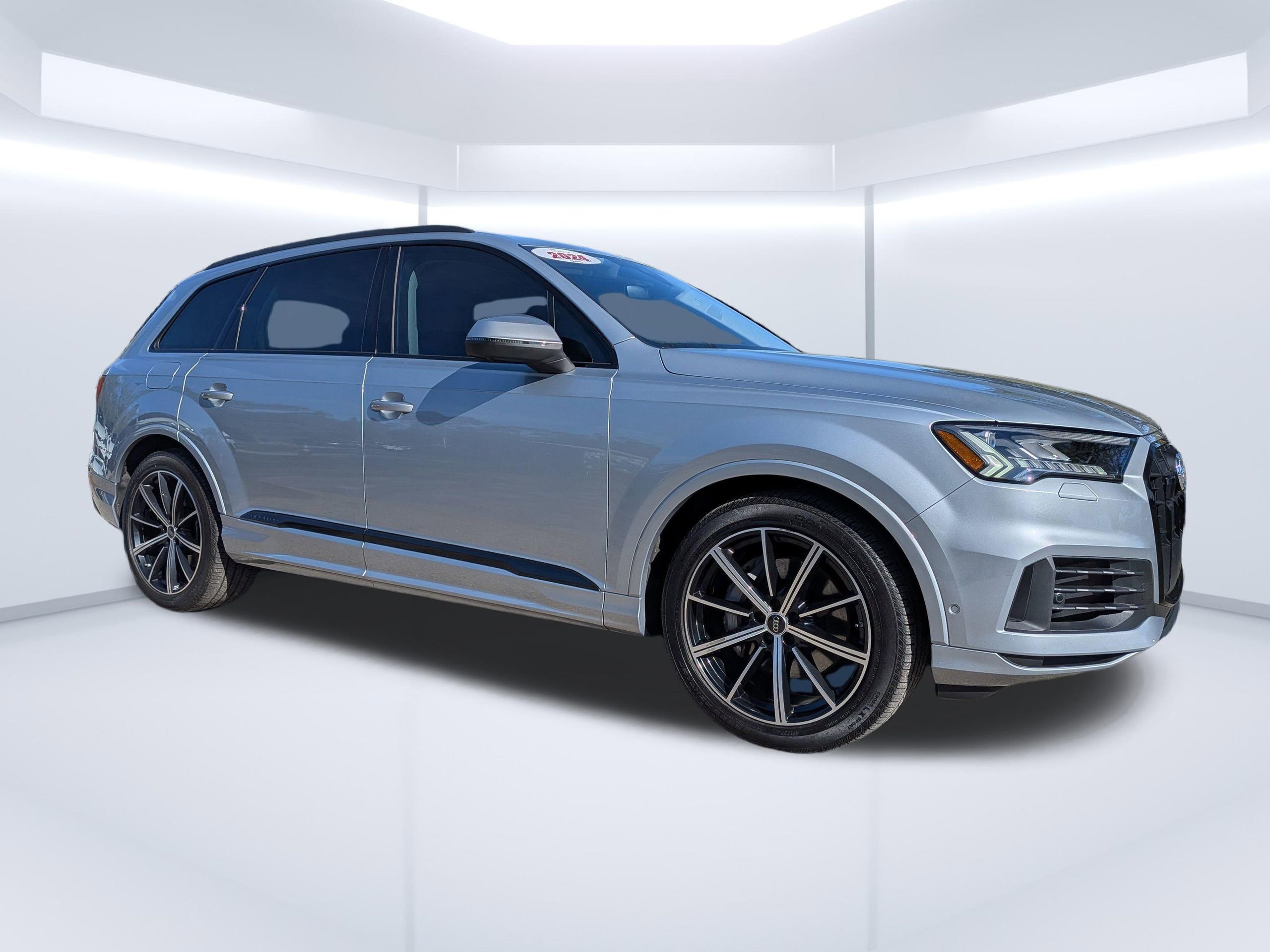 Certified 2024 Audi Q7 3.0T Prestige image 1