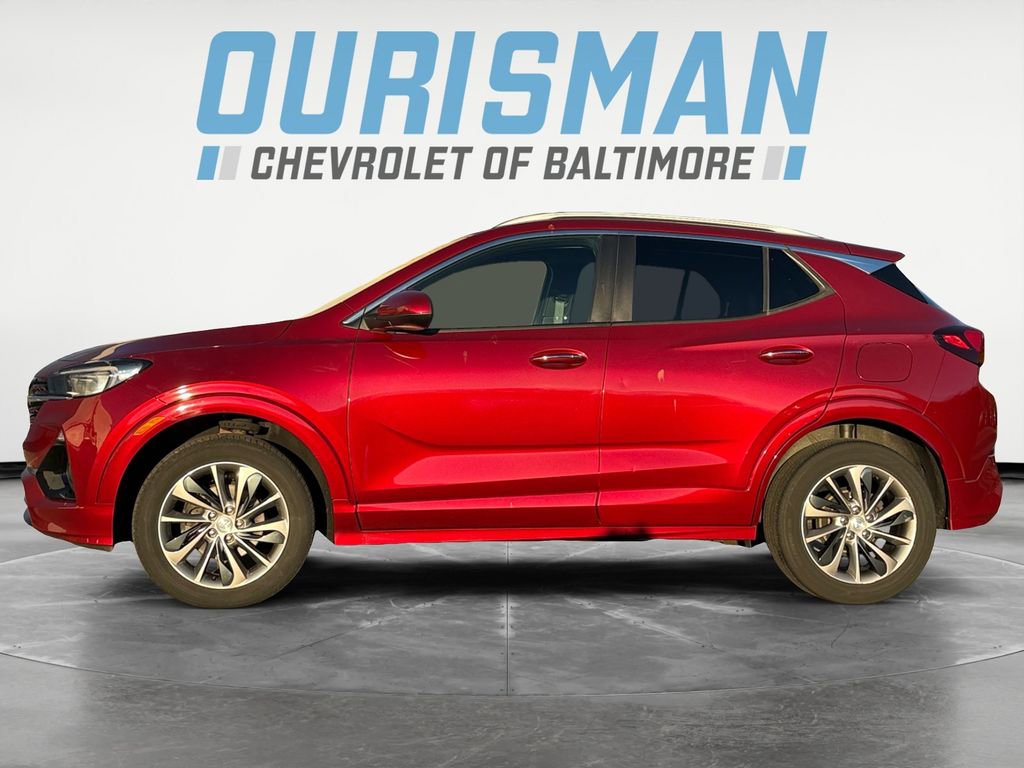 Used 2022 Buick Encore GX Select w/ Sport Touring Package image 3