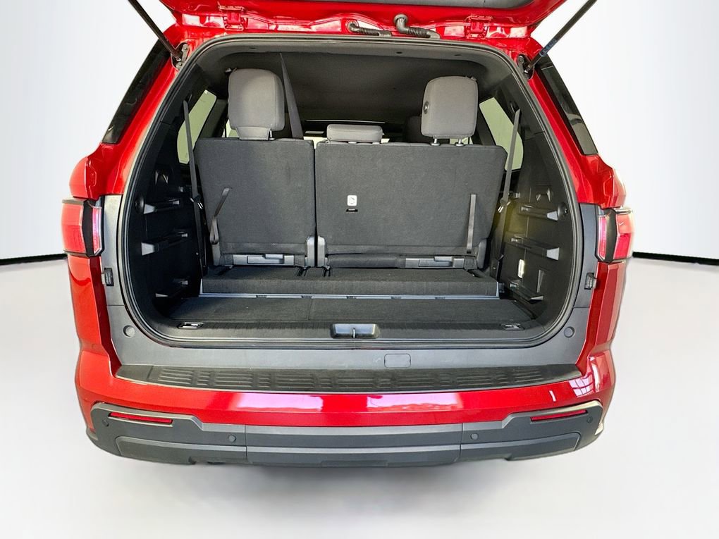 Used 2025 Toyota Sequoia SR5 image 28