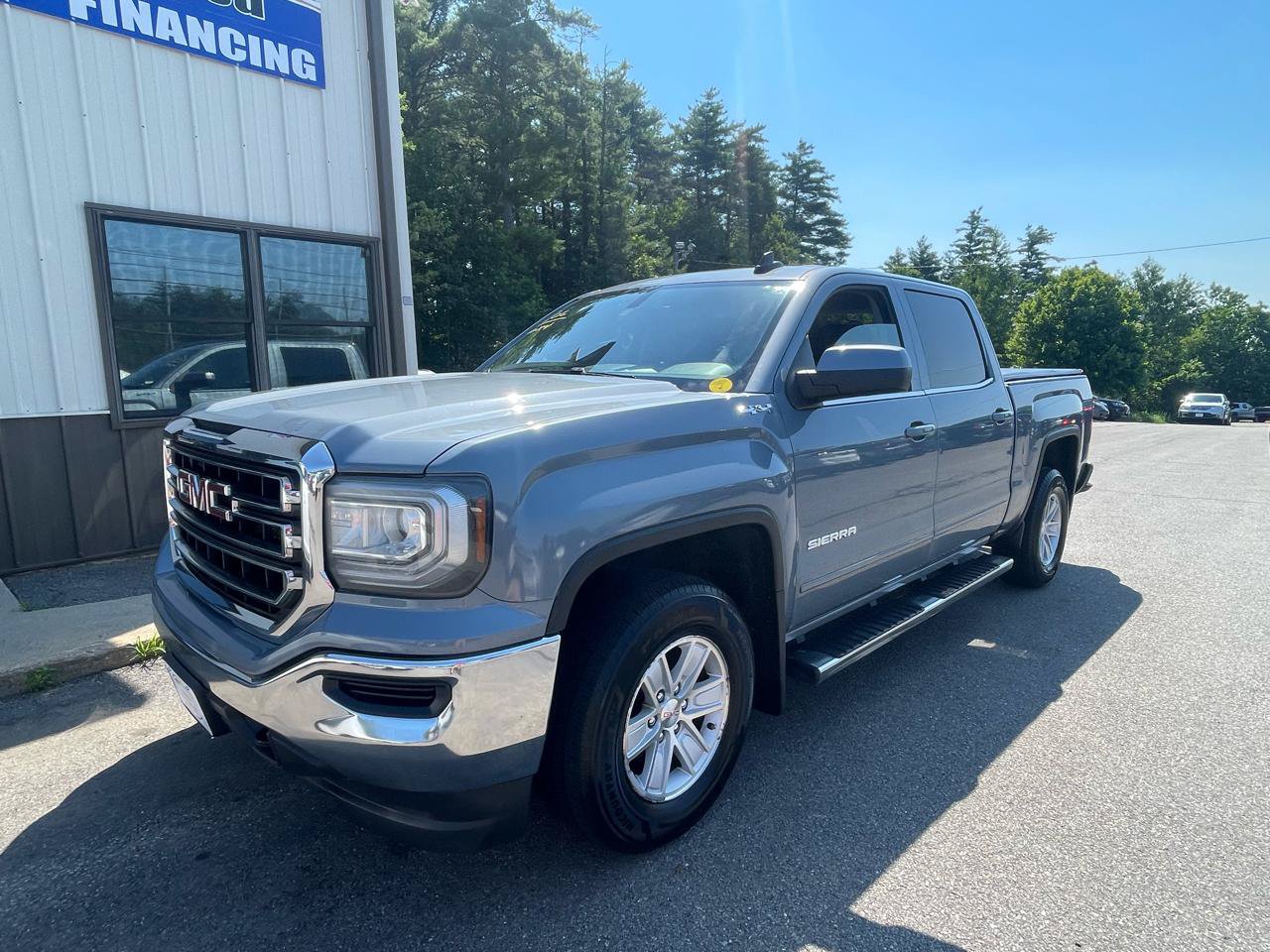 Used 2016 GMC Sierra 1500 SLE AWD/4WD image 1