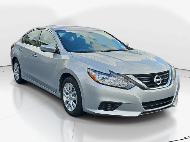 Used 2018 Nissan Altima 2.5 S w/ S Convenience Package