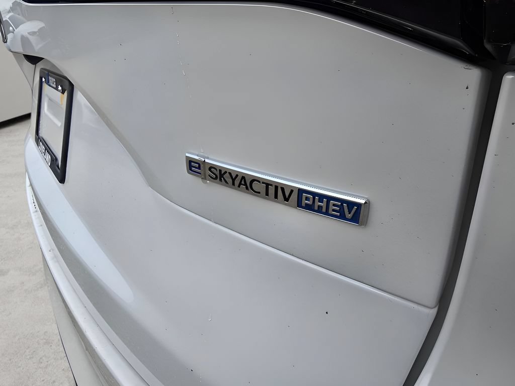 Certified 2025 MAZDA CX-70 Plug-In Hybrid w/ Premium Plus AWD/4WD image 29