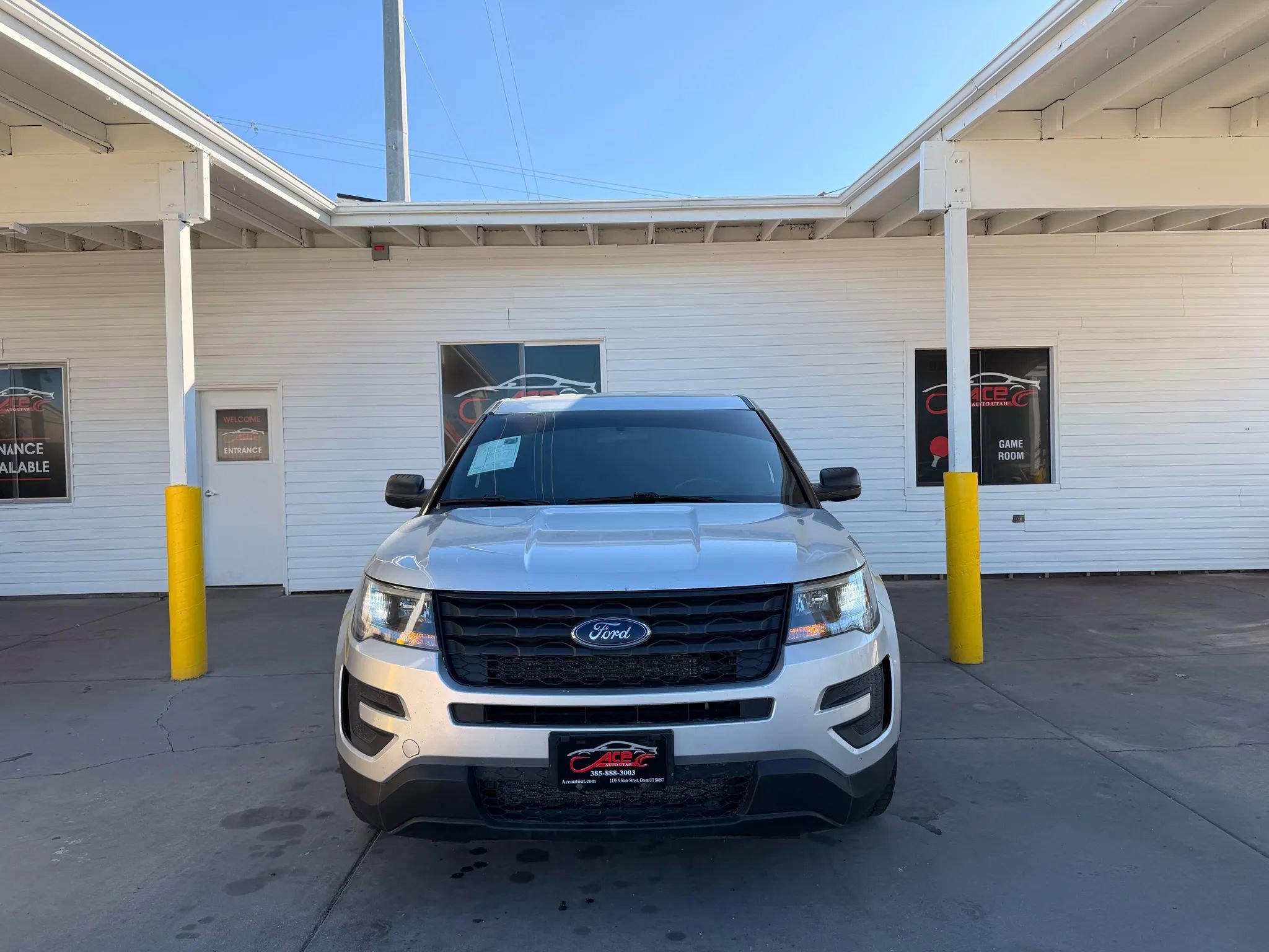 Used 2017 Ford Explorer 4WD Police Interceptor w/ Interior Upgrade Package image 2