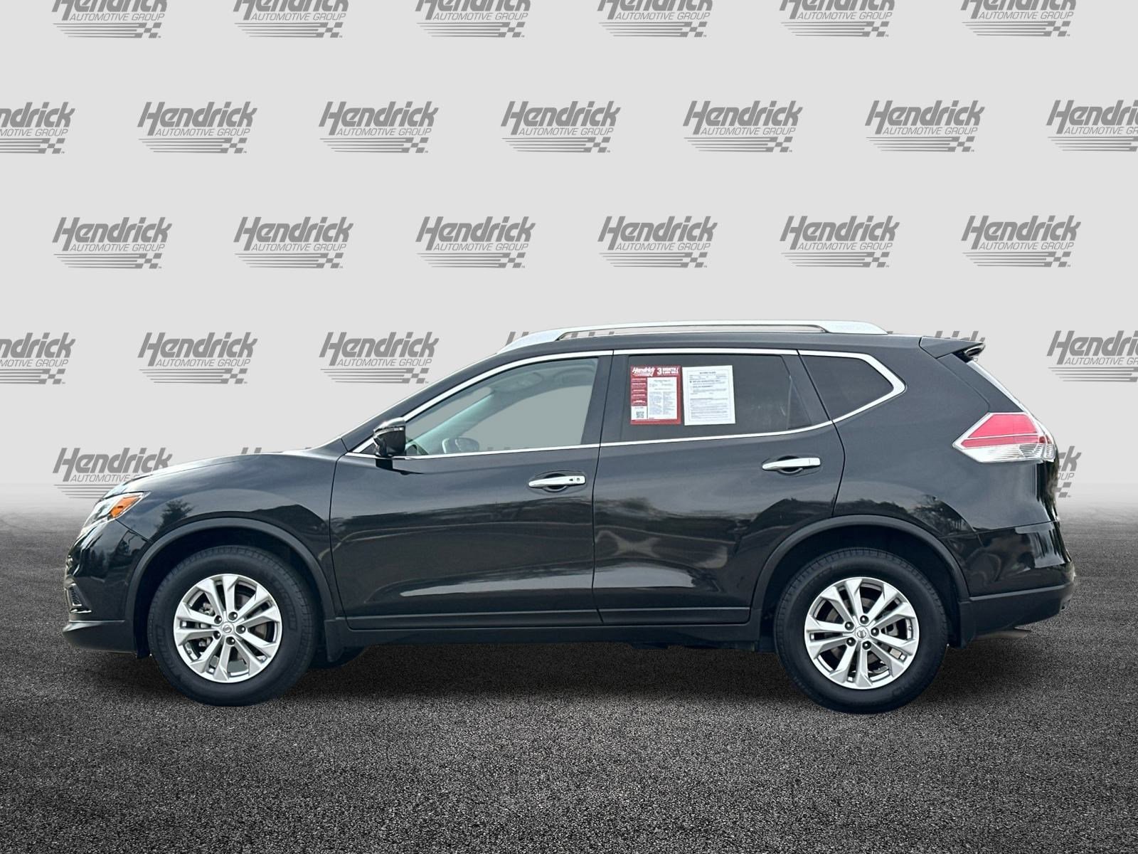 Used 2016 Nissan Rogue SV w/ SV Premium Package image 8