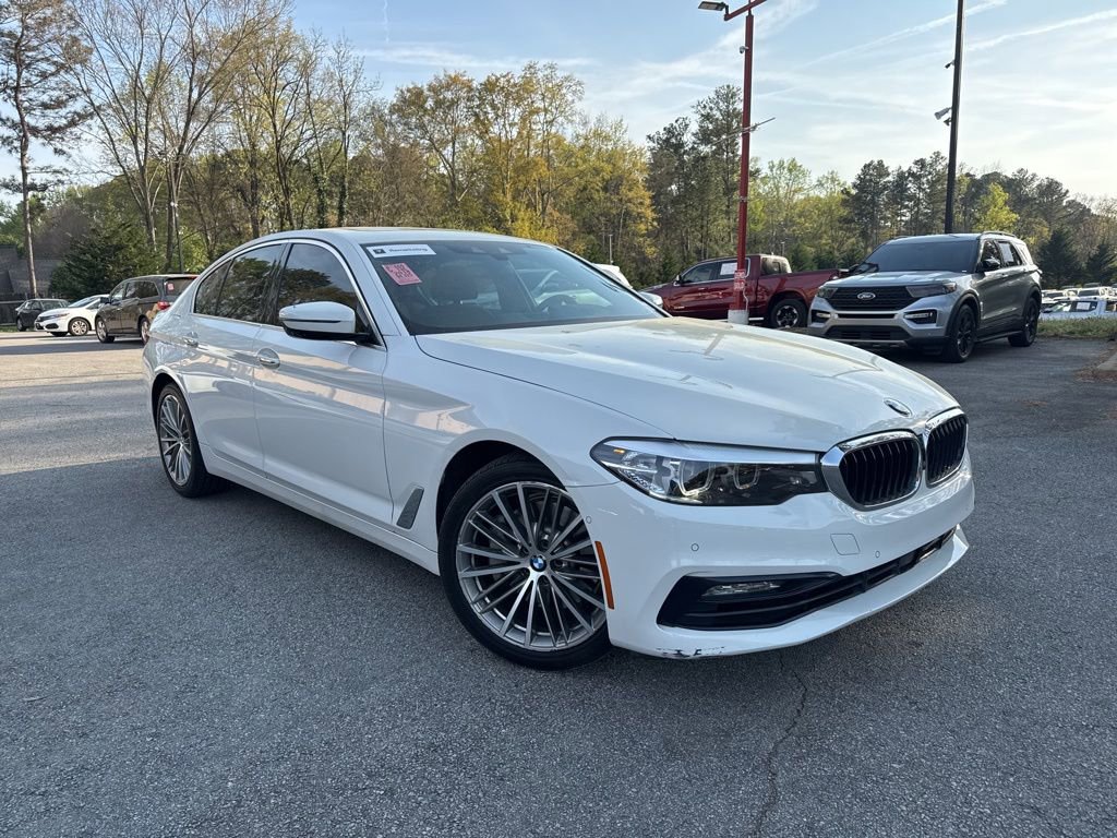 Used 2018 BMW 540i image 4