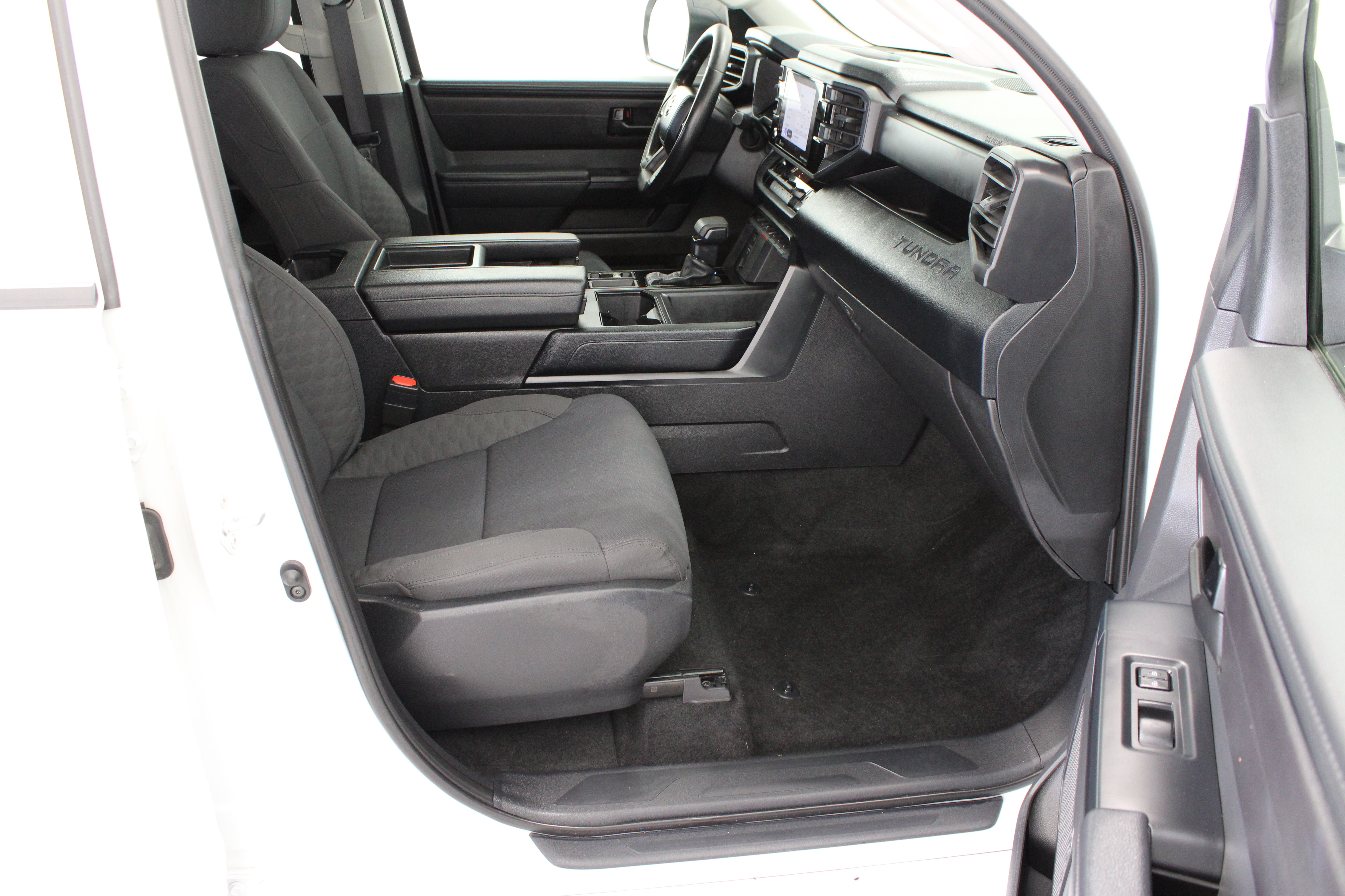 Used 2024 Toyota Tundra SR w/ SR Tow Package AWD/4WD image 36