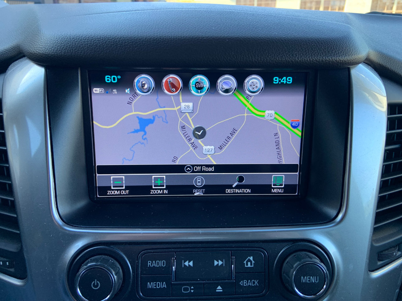 Used 2020 Chevrolet Tahoe Premier w/ 6.2L Performance Package image 21