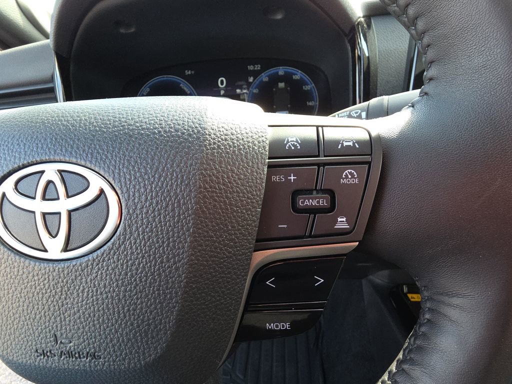 Used 2025 Toyota Camry XSE w/ Premium Plus Package image 19