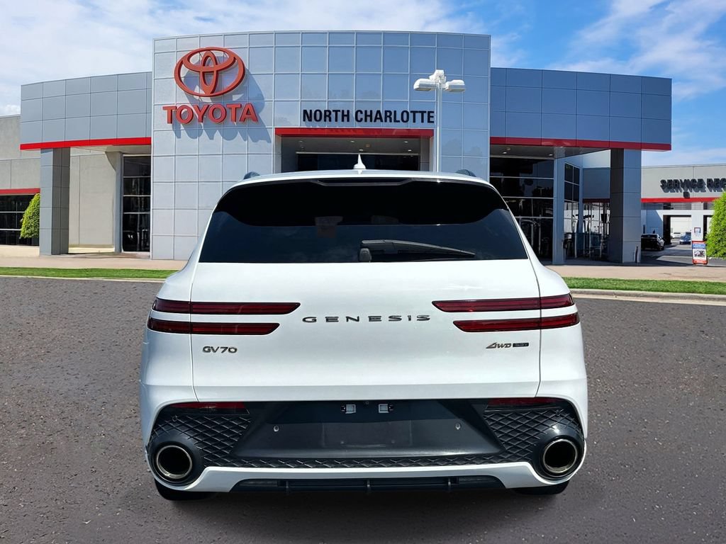 Used 2022 Genesis GV70 3.5T Sport w/ Sport Prestige Package AWD/4WD image 6