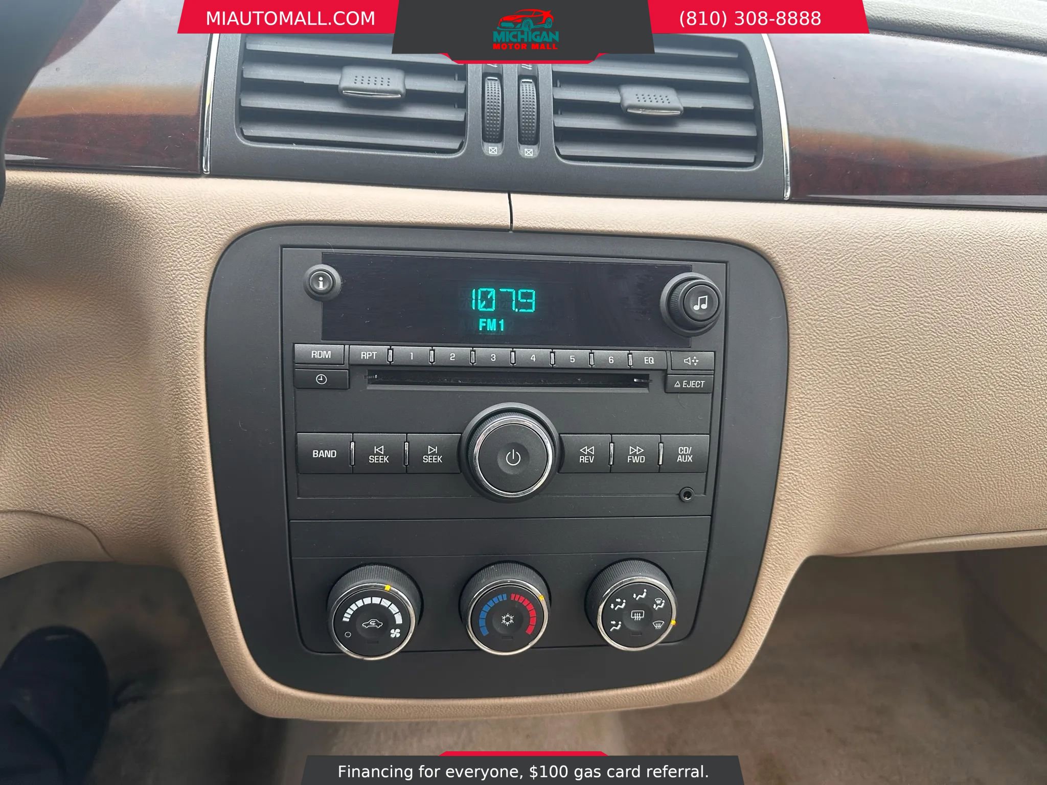 Used 2006 Buick Lucerne CX image 11