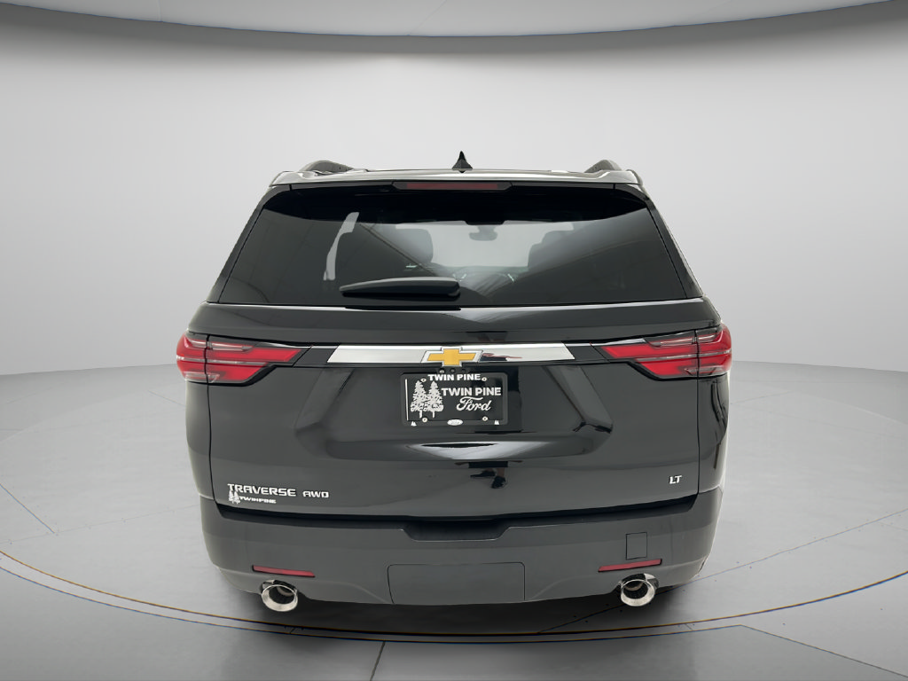 Used 2023 Chevrolet Traverse LT w/ LT Premium Package AWD/4WD image 7