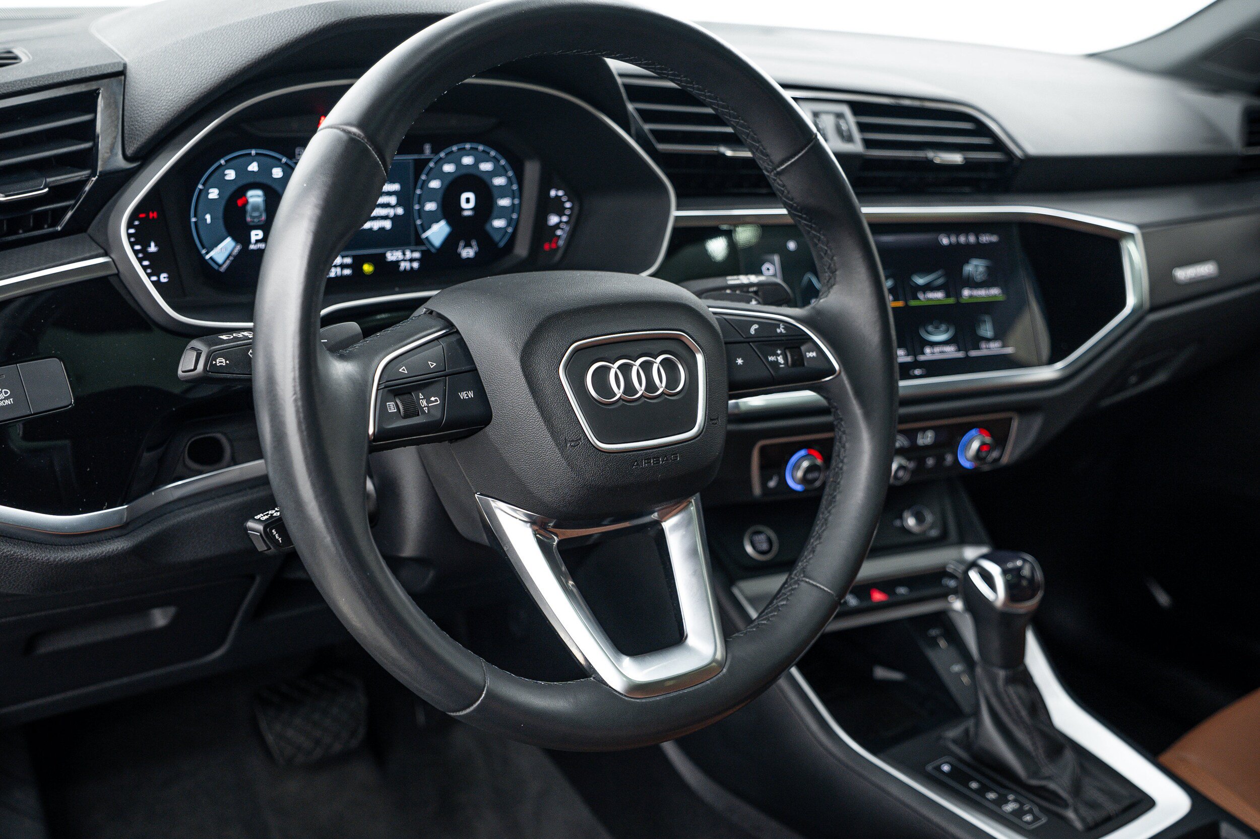 Used 2024 Audi Q3 2.0T Premium Plus AWD/4WD image 9
