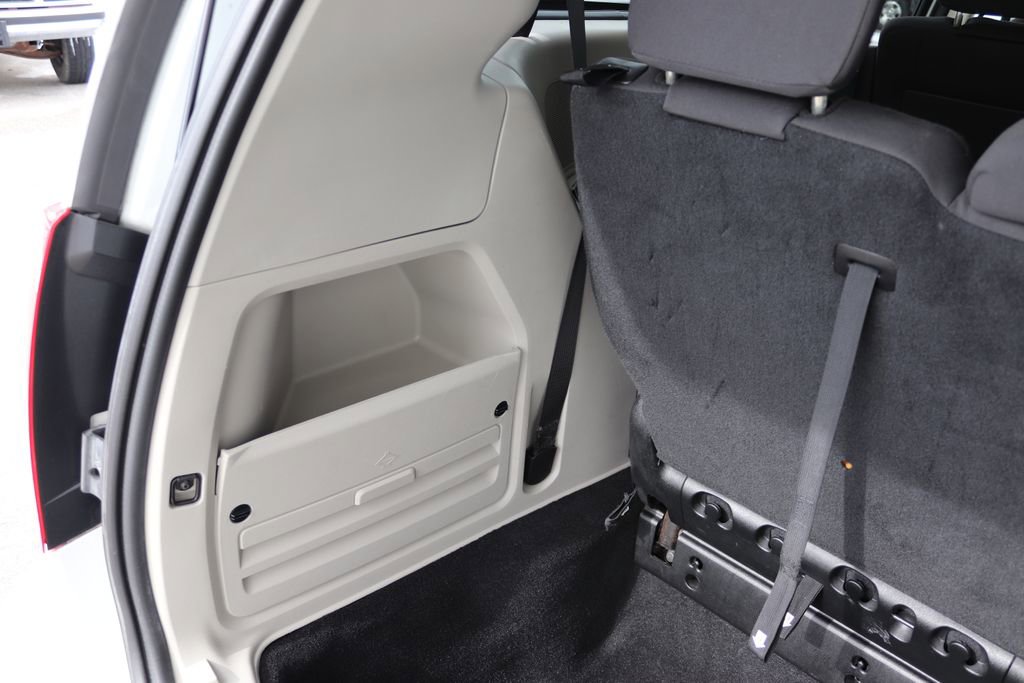 Used 2019 Dodge Grand Caravan SE image 37