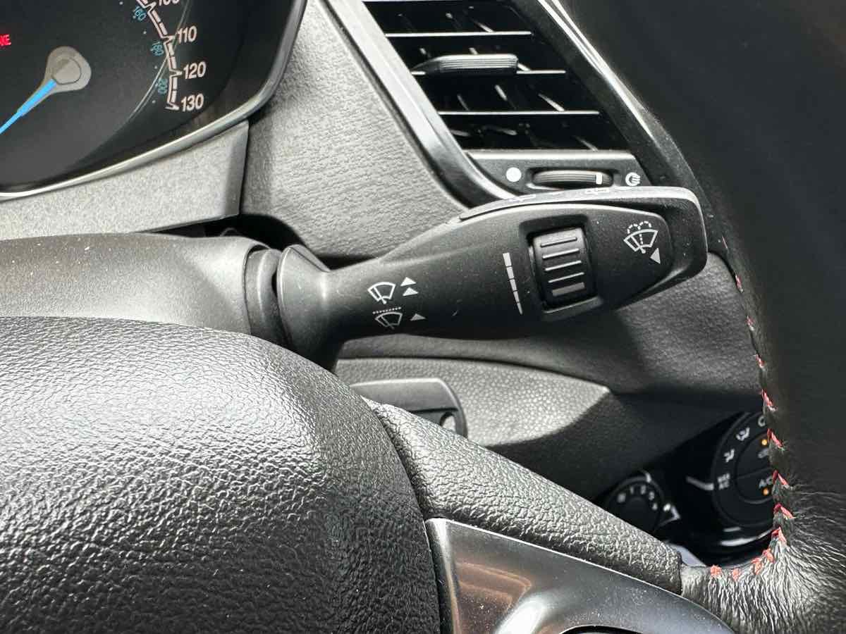 Used 2019 Ford Fiesta ST-Line FWD image 28
