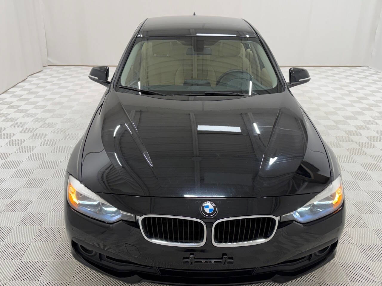 Used 2016 BMW 320i Sedan image 36